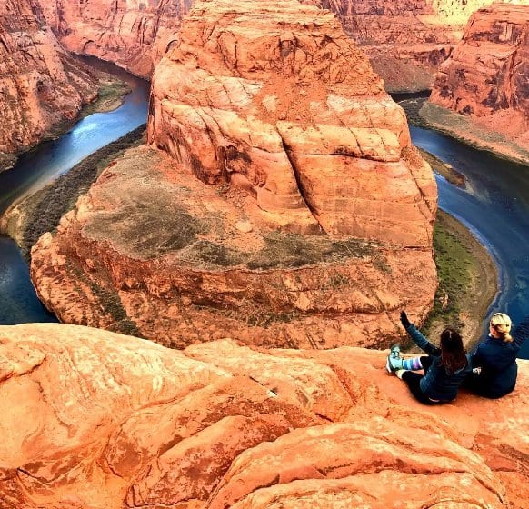The most beautiful natural wonders in America span the country from national parks like the Grand Canyon and Yellowstone to off the beaten path gems and hidden waterfalls. If you're looking for destination or road trip inspiration and insane landscapes, these dream nature spots in the US are the must-see #USA #travel destinations. Wanderlust pictures, commence. #america #nature
