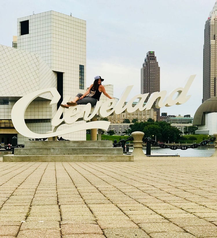 Your Cleveland travel guide. Things to do in Ohio's secret capital of cool for photography and free fun. Downtown art, skyline views, the best restaurants and bars, food for days, and all the sign pictures you can handle. Fun with kids, couples or solo. Don't miss west side market, Instagram spots, sports hall of fame, the rock and roll hall of fame, murals, and other epic photo locations. #cleveland #travel #usa #america #states #ohio