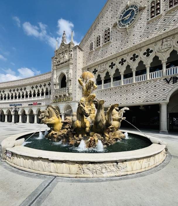 Shenandoah Texas restaurants | where to eat in Shenandoah TX | Portofino shopping center 